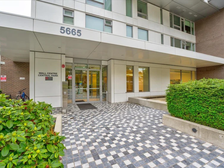 2502-5665 Boundary Road, Vancouver, BC, V5R 0E4 - 23