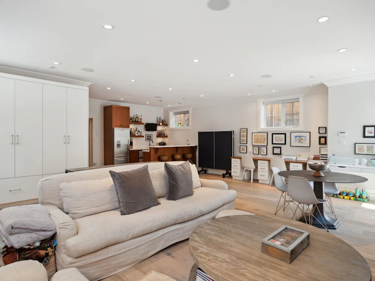 2596 W 14th Avenue, Vancouver, BC, V6K 2W7 - 15