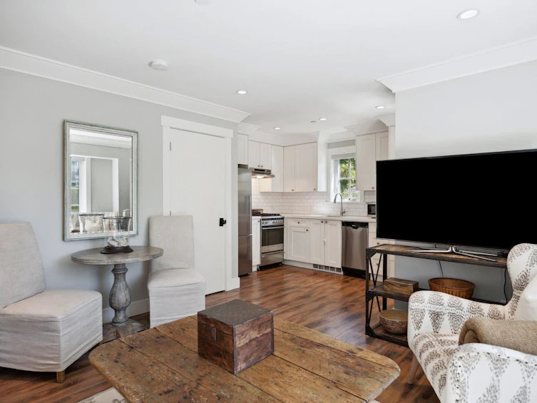 2596 W 14th Avenue, Vancouver, BC, V6K 2W7 - 23