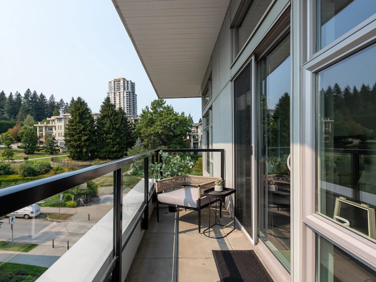 403-28 East Royal Avenue, New Westminster, BC, V3L 0B7 - 6