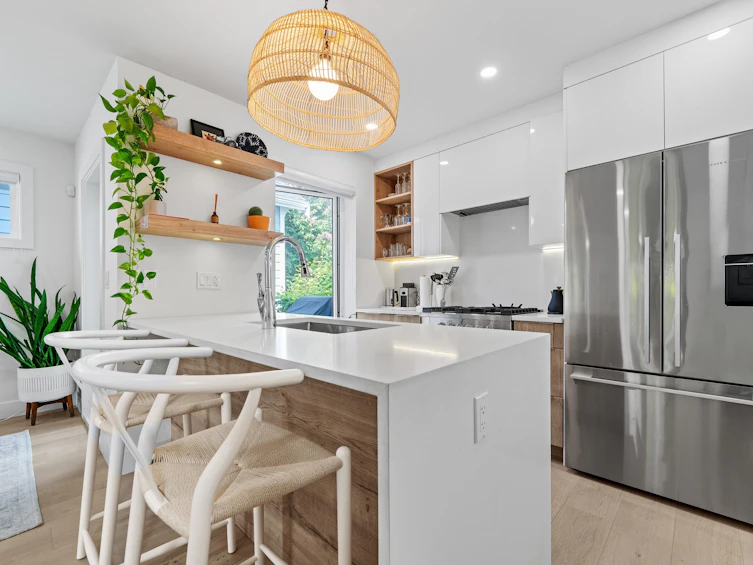 1-371 East 16th Avenue, Vancouver, BC, V5T 2T7 - 12