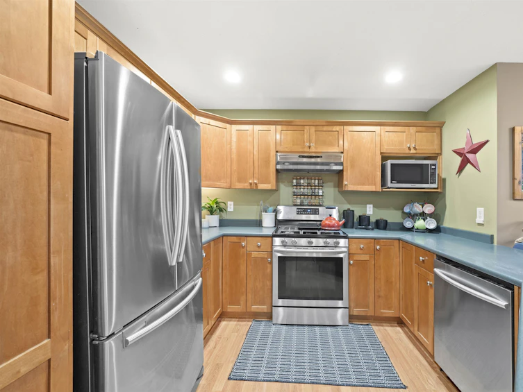 3568 Steelhead Court, Abbotsford, BC, V2T 6X2 - 10