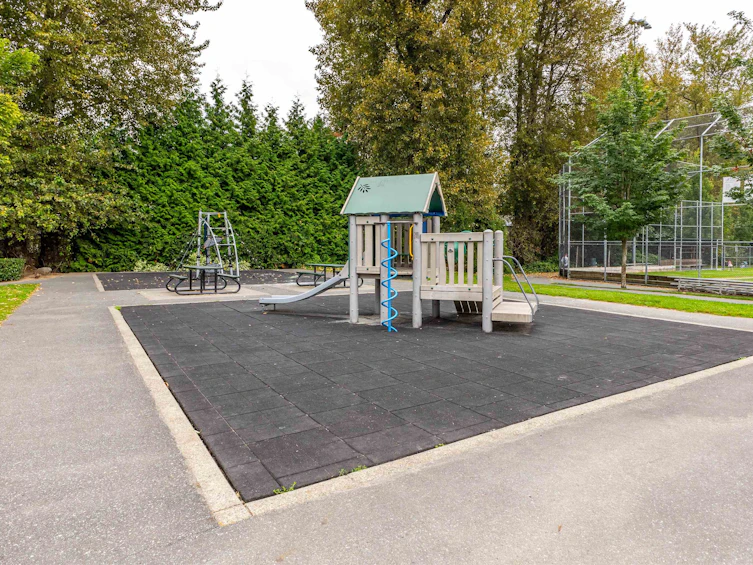105-33850 Fern Street, Abbotsford, BC, V2S 6C3 - 24