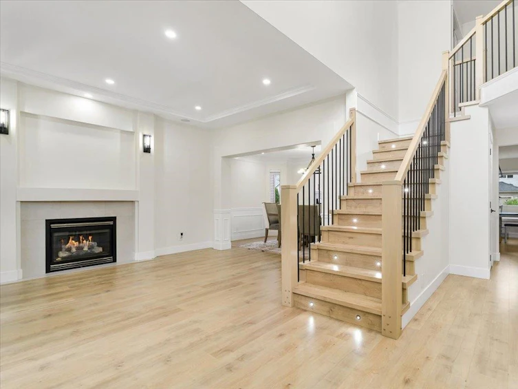 5061 223a Street, Langley, BC, V2Y 2V2 - 2