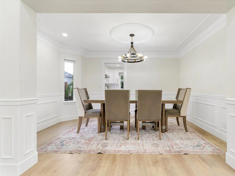 5061 223a Street, Langley, BC, V2Y 2V2 - 5