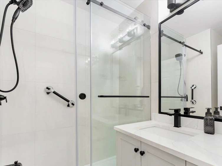 5061 223a Street, Langley, BC, V2Y 2V2 - 11