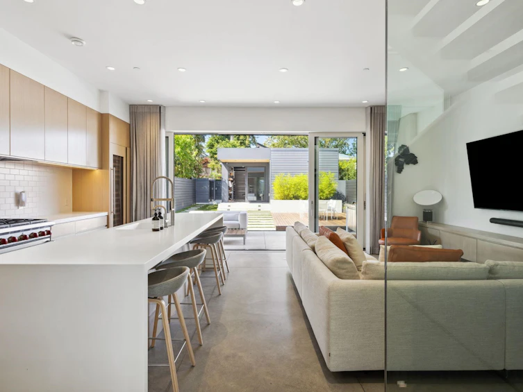 4521 Sophia Street, Vancouver, BC, V5V 3W1 - 10
