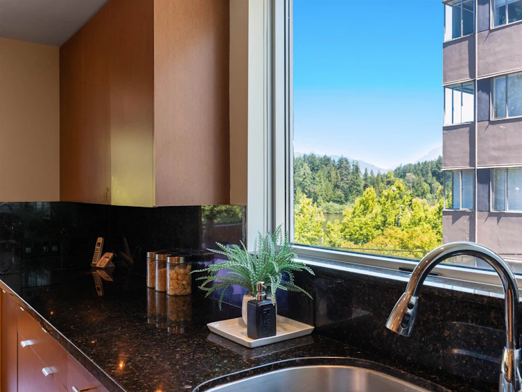 104-710 Chilco Street, Vancouver, BC, V6G 2S1 - 18