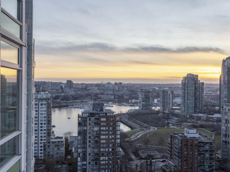 2906 - 1199 Marinaside Crescent, Vancouver BC V6Z 2Y2