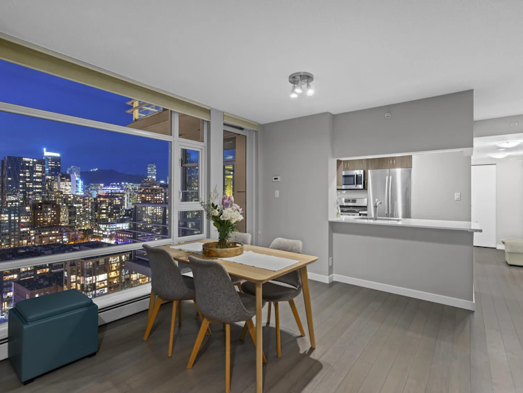 2906-1199 Marinaside Crescent, Vancouver, BC, V6Z 2Y2 - 3