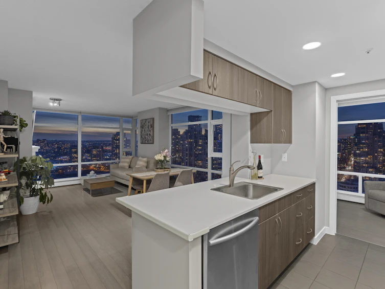 2906-1199 Marinaside Crescent, Vancouver, BC, V6Z 2Y2 - 9