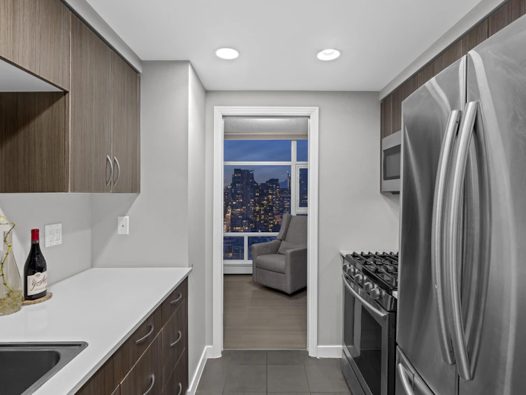 2906-1199 Marinaside Crescent, Vancouver, BC, V6Z 2Y2 - 13