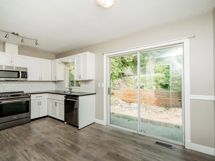 34655 Baldwin Road, Abbotsford, BC, V2S 7H9 - 9