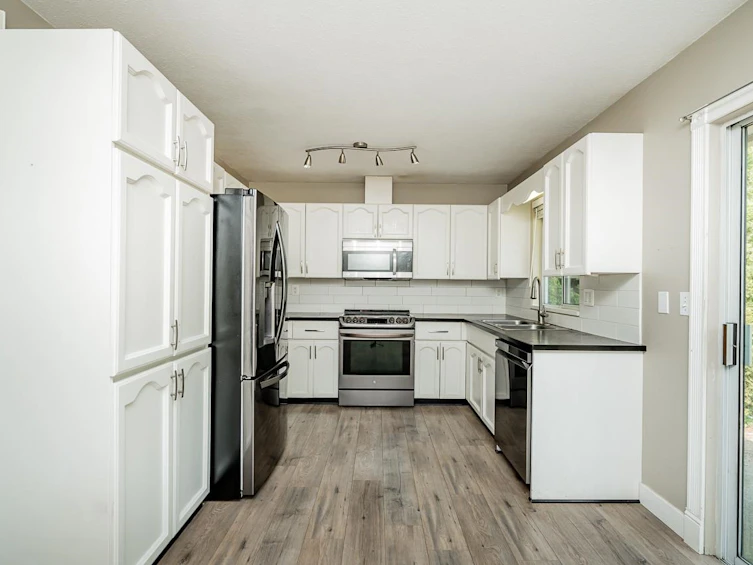 34655 Baldwin Road, Abbotsford, BC, V2S 7H9 - 10