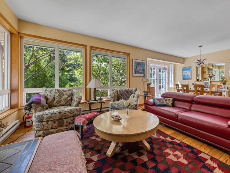 576 Cates Hill Road, Bowen Island, BC, V0N 1G2 - 17