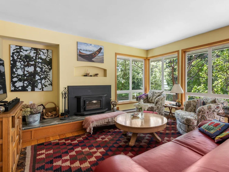 576 Cates Hill Road, Bowen Island, BC, V0N 1G2 - 19