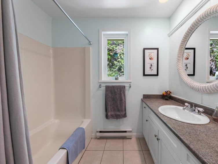 576 Cates Hill Road, Bowen Island, BC, V0N 1G2 - 27
