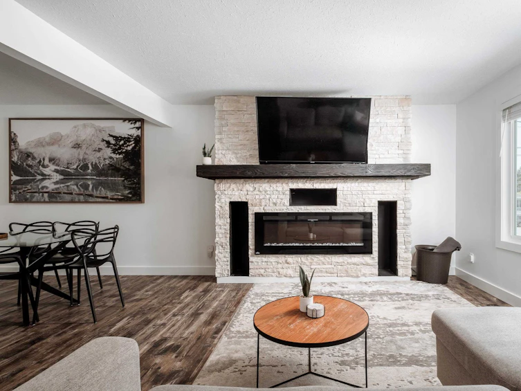 32054 Holiday Avenue, Mission, BC, V2V 2N1 - 3
