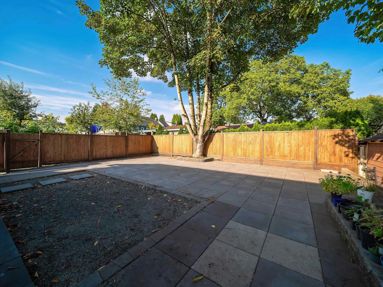 827 Tenth Street, New Westminster, BC, V3M 4A3 - 29