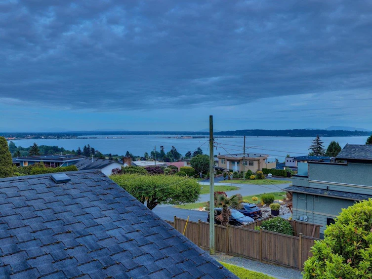 15568 Cliff Avenue, Surrey, BC, V4B 1V7 - 35