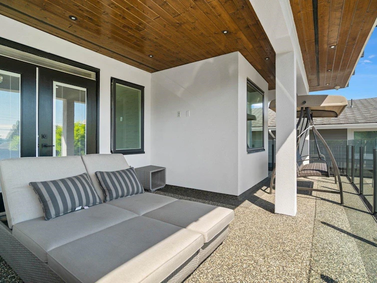 15568 Cliff Avenue, Surrey, BC, V4B 1V7 - 18