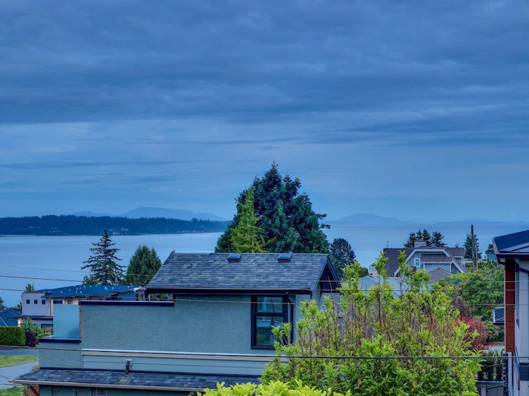 15568 Cliff Avenue, Surrey, BC, V4B 1V7 - 36