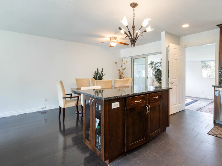 15087 86b Avenue, Surrey, BC, V3S 4V3 - 6