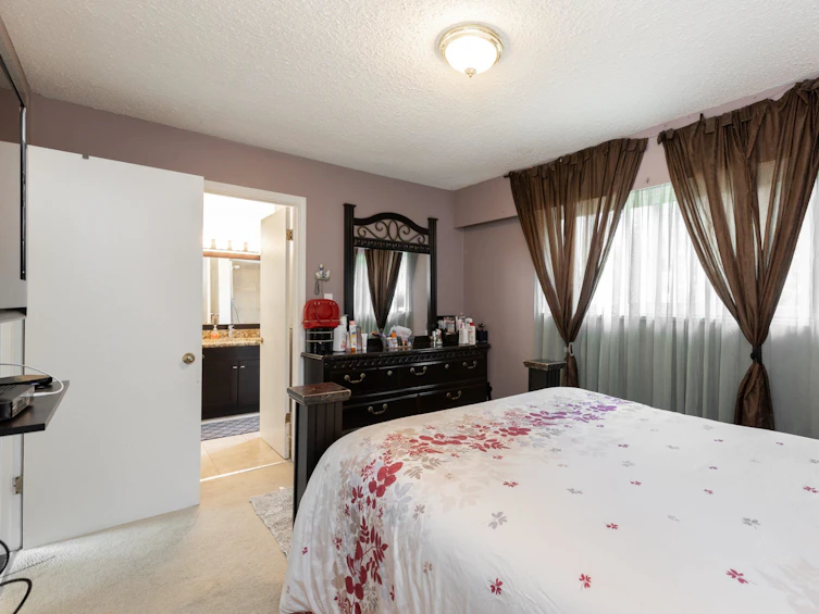 15087 86b Avenue, Surrey, BC, V3S 4V3 - 18