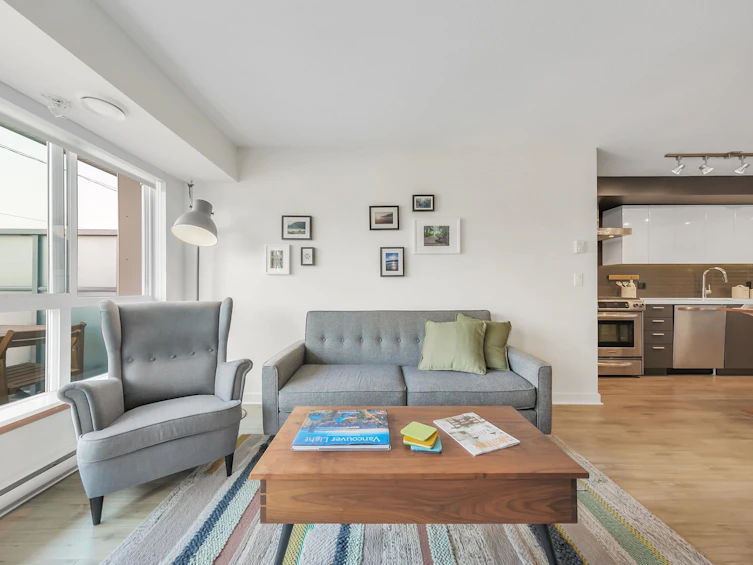 107-2888 E 2nd Avenue, Vancouver, BC, V5M 0B9 - 4