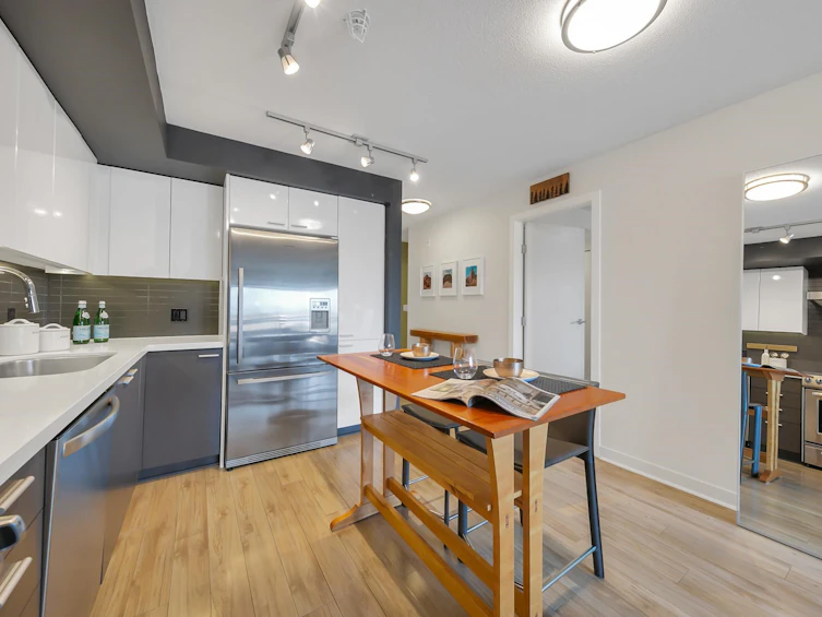 107-2888 E 2nd Avenue, Vancouver, BC, V5M 0B9 - 10