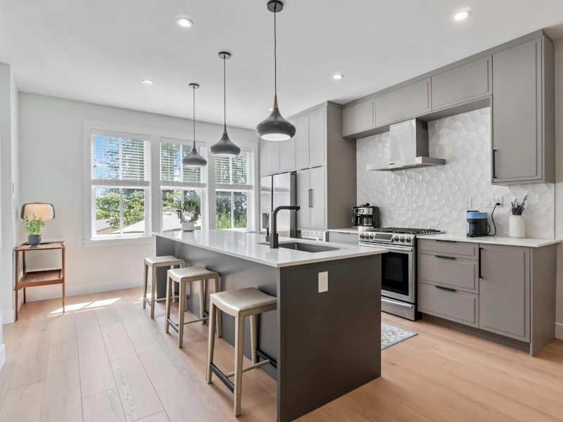 106 - 3416 Queenston Avenue, Coquitlam BC