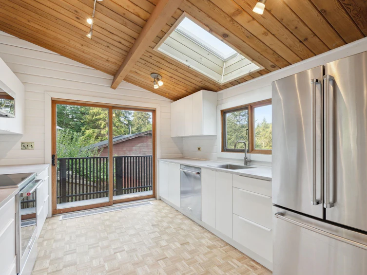1257 Adams Road, Bowen Island, BC, V0N 1G2 - 30