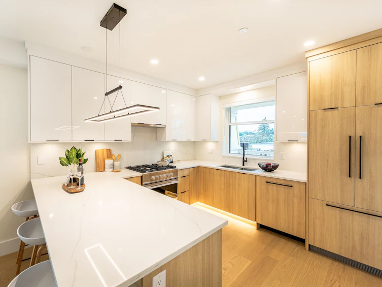 1672 E 15th Avenue, Vancouver, BC, V5N 2G1 - 7