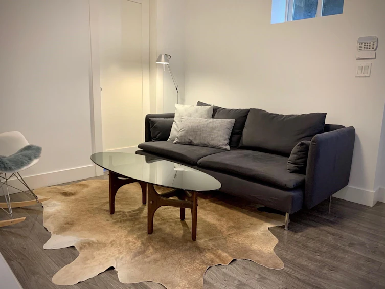 33 E 22nd Avenue, Vancouver, BC, V5V 1T3 - 31