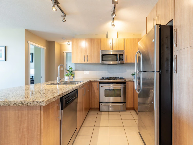 1005-651 Nootka Way, Port Moody, BC, V3H 0A1 - 10