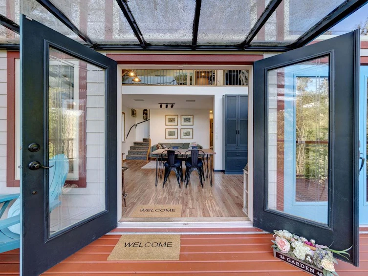 9850 Mckenzie Road, Halfmoon Bay, BC, V7Z 1G2 - 3