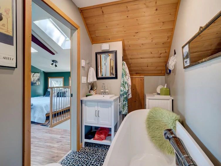 9850 Mckenzie Road, Halfmoon Bay, BC, V7Z 1G2 - 20