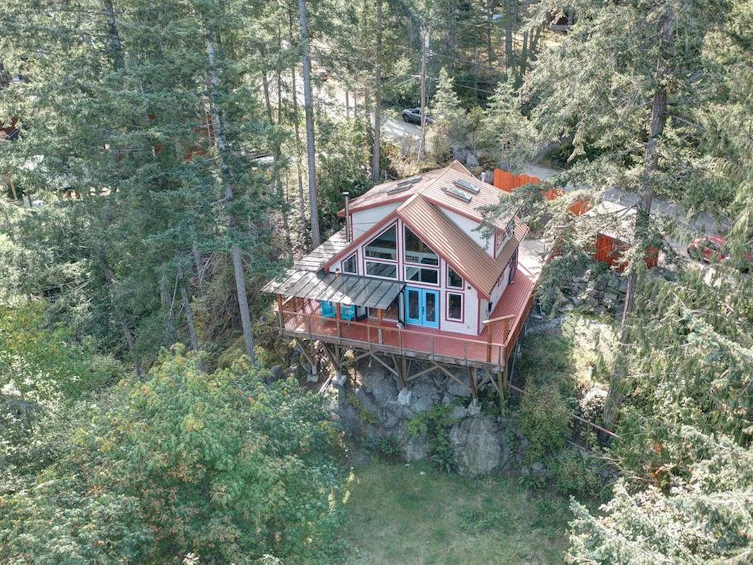 9850 Mckenzie Road, Halfmoon Bay, BC, V7Z 1G2 - 29