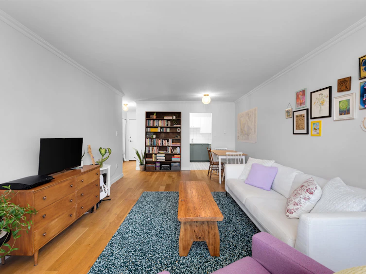 206-2475 York Avenue, Vancouver, BC, V6K 1C9 - 6