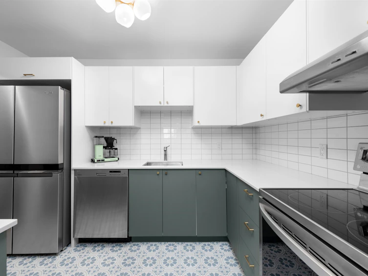 206-2475 York Avenue, Vancouver, BC, V6K 1C9 - 10