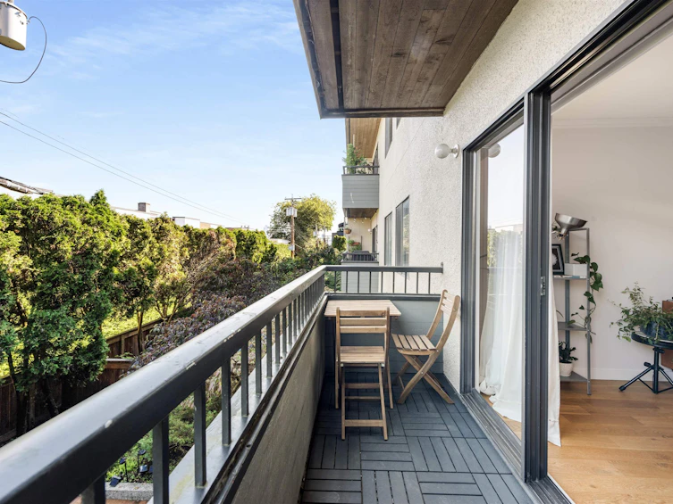 206-2475 York Avenue, Vancouver, BC, V6K 1C9 - 17