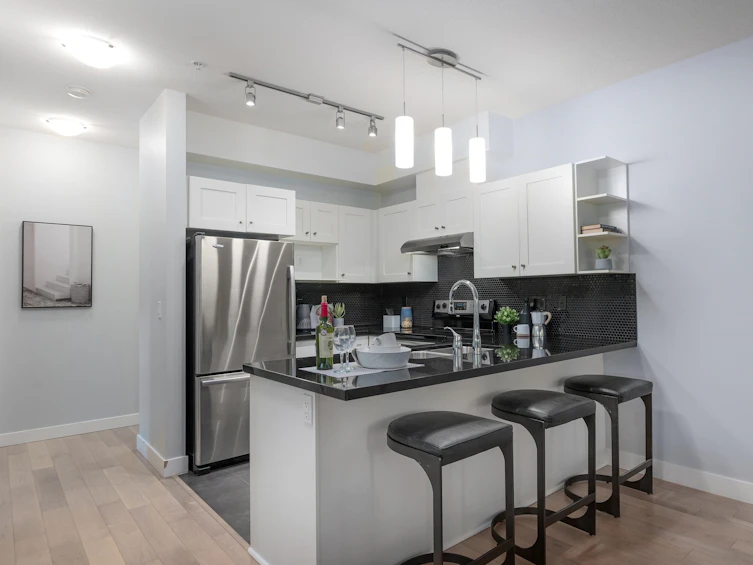 108-738 East 29th Avenue, Vancouver, BC, V5V 0B6 - 7