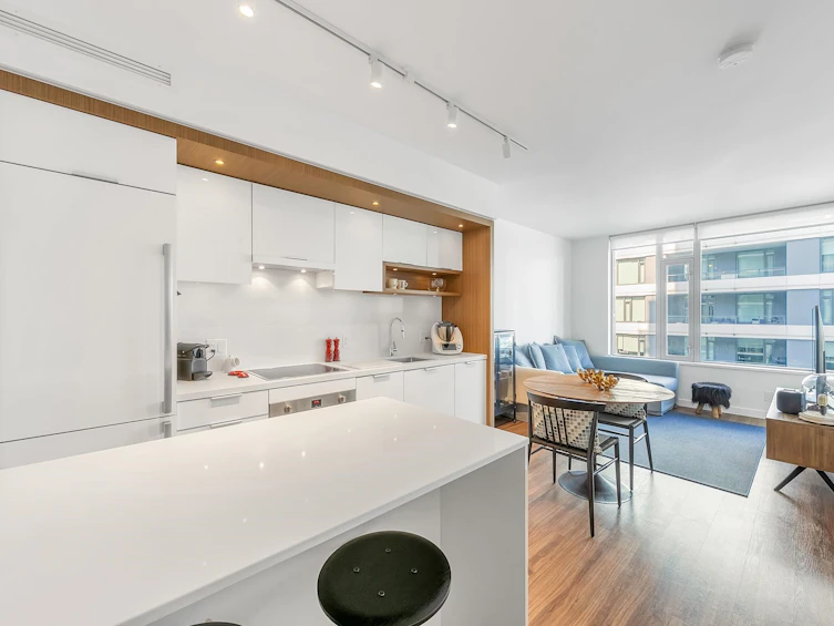 612-1661 Quebec Street, Vancouver, BC, V6A 0H2 - 2