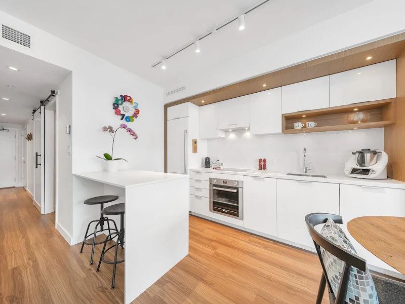 612 - 1661 Quebec Street, Vancouver BC