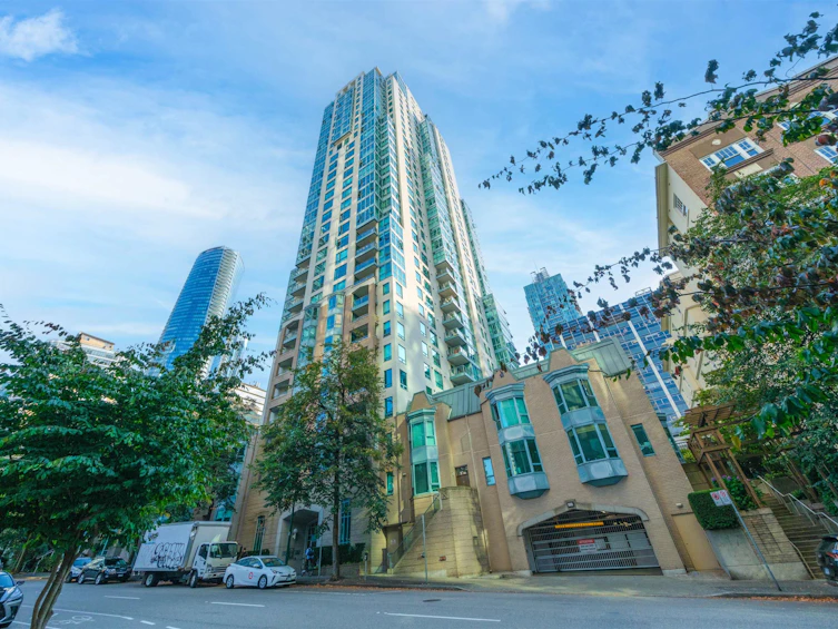 2204-1238 Melville Street, Vancouver, BC, V6E 4N2 - 2
