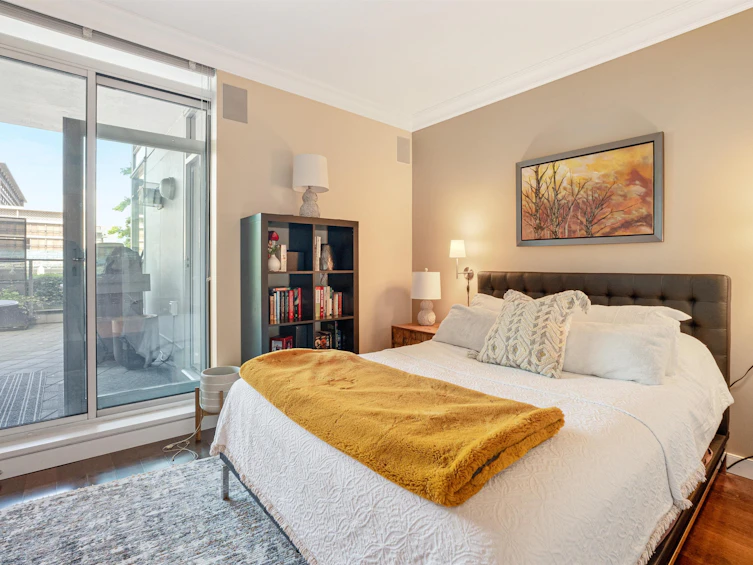 202-1616 Bayshore Drive, Vancouver, BC, V6G 3L1 - 9