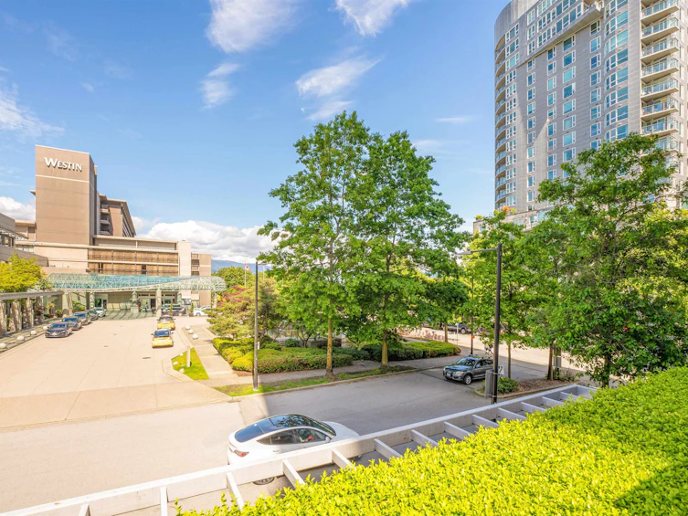 202-1616 Bayshore Drive, Vancouver, BC, V6G 3L1 - 22