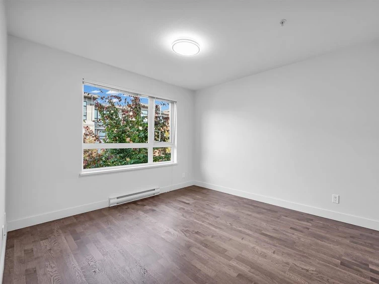 328-7058 14th Avenue, Burnaby, BC, V3N 0E6 - 12