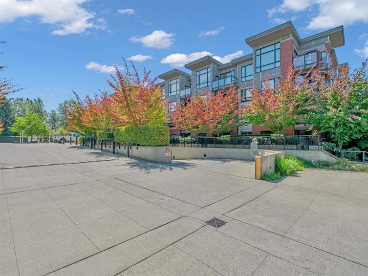 328-7058 14th Avenue, Burnaby, BC, V3N 0E6 - 26