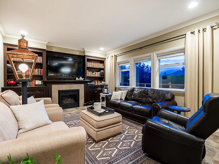21523 46a Avenue, Langley, BC, V3A 9E7 - 11